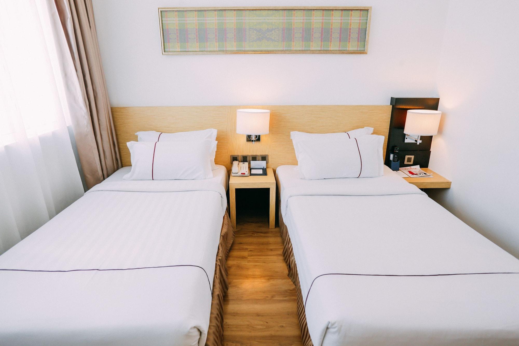Hotel Granada Johor Bahru Eksteriør billede