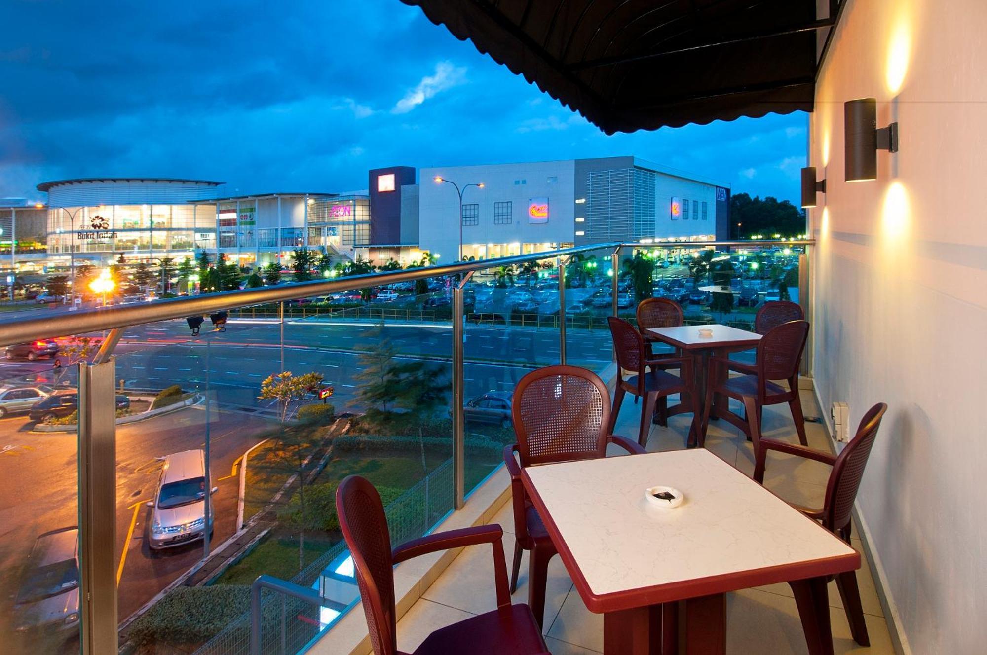 Hotel Granada Johor Bahru Eksteriør billede