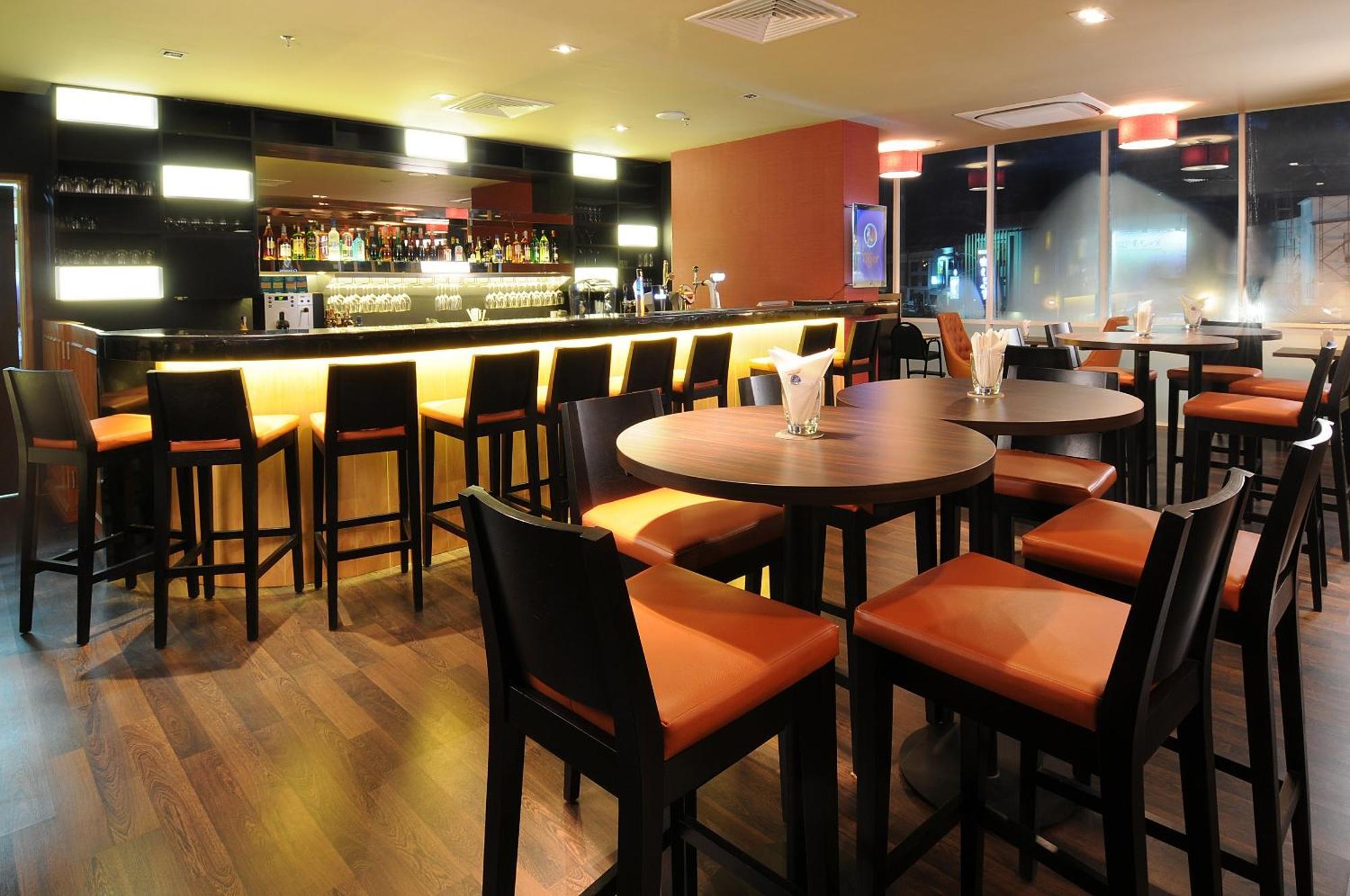 Hotel Granada Johor Bahru Eksteriør billede