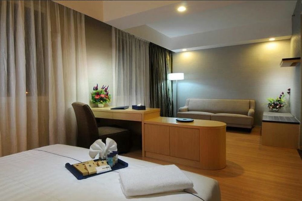 Hotel Granada Johor Bahru Eksteriør billede